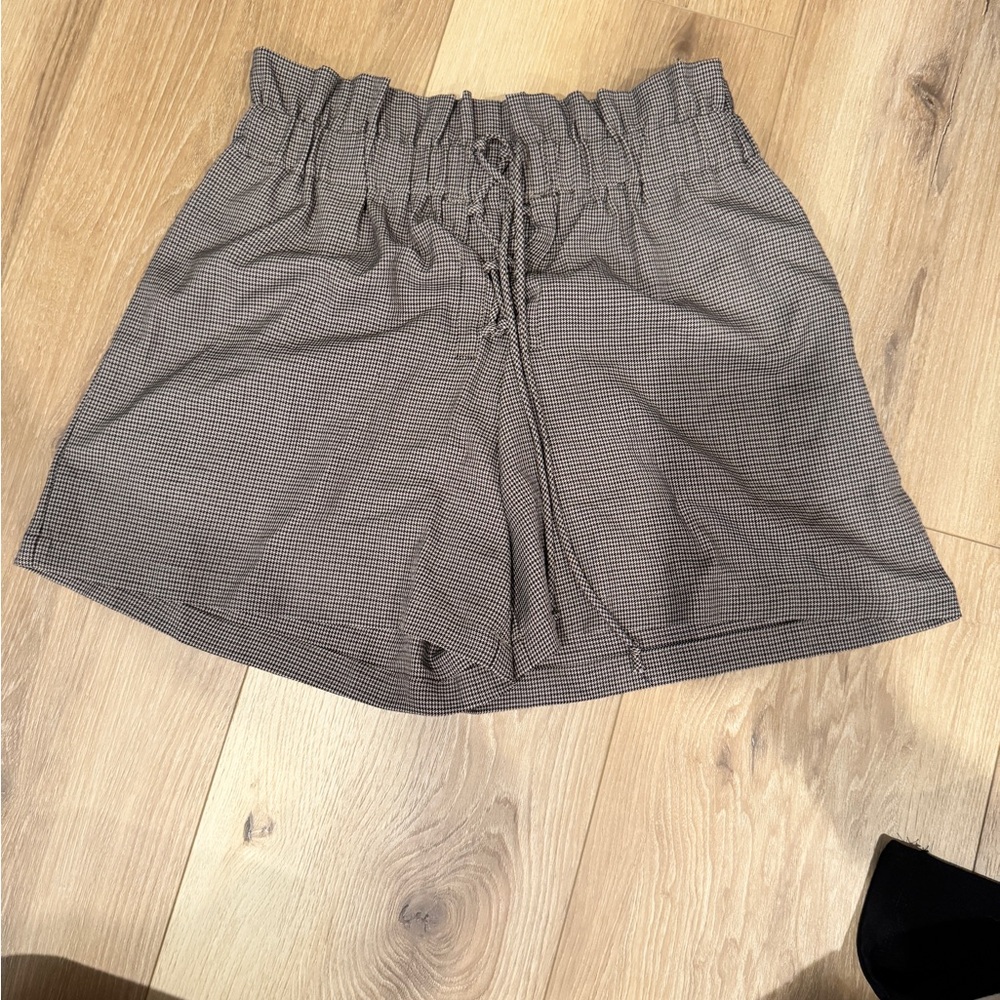 Hayden Brown Tiny houndstooth High Waist Paperbag Shorts